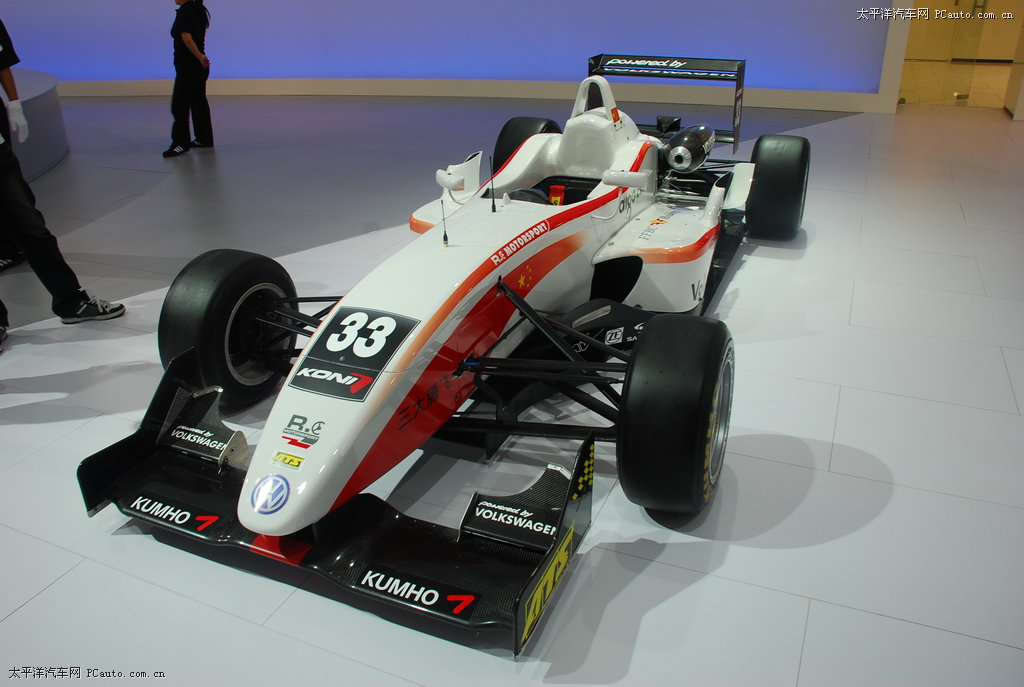 大众f1赛车图片