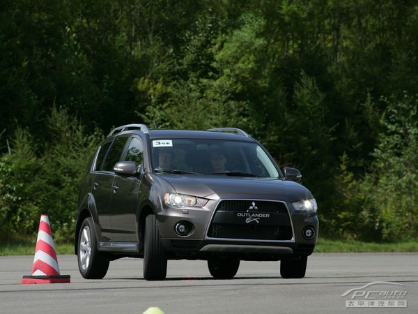 三菱欧蓝德ex 劲界 十一促销现金优惠过万