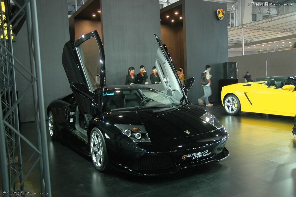 蝙蝠Murcielago車展高清大圖
