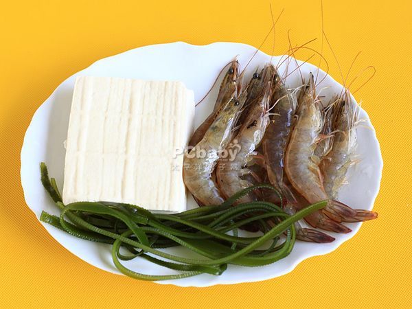 豆腐海藻鲜虾汤的做法 豆腐海藻鲜虾汤的家常做法 豆腐海藻鲜虾汤怎么做好吃 孕期食谱推荐